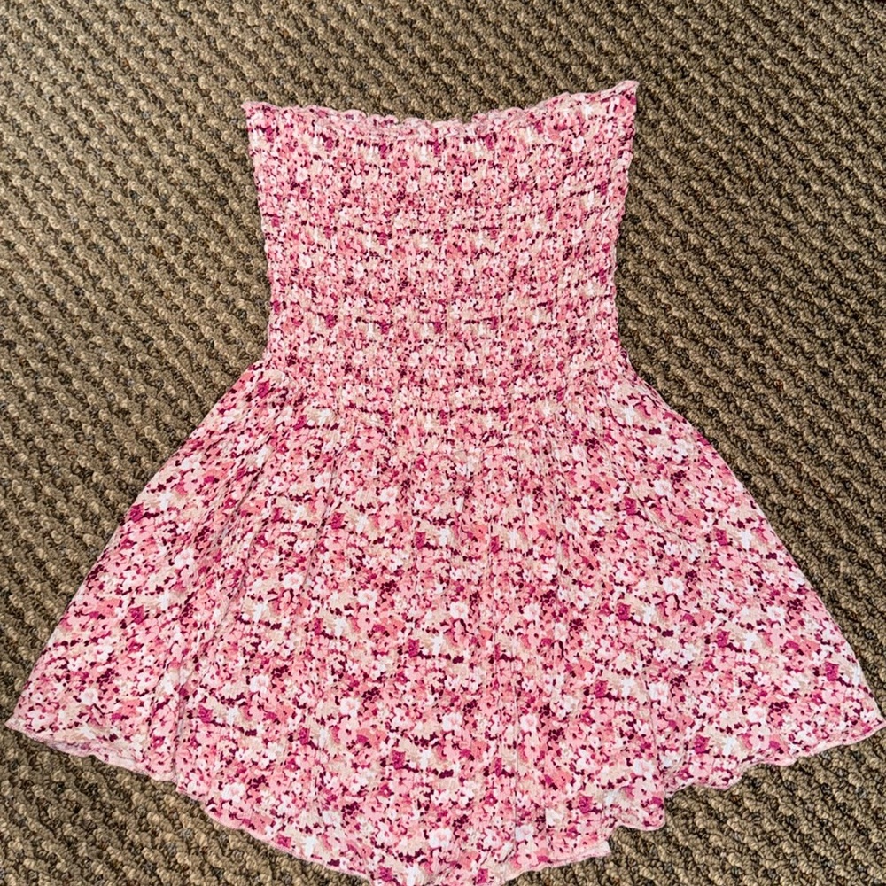 Garage floral strapless romper